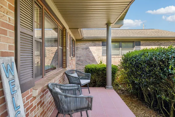 $374,500 | 205 Houghton Drive, Winchester, TN 37398