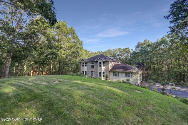 $470,000 | 128 Wilson Court, Saylorsburg, PA 18353