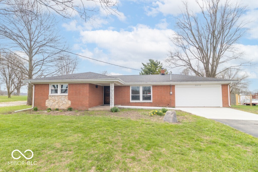 3215 East Brown Road New Castle, IN 47362 - Photo 2 of 40