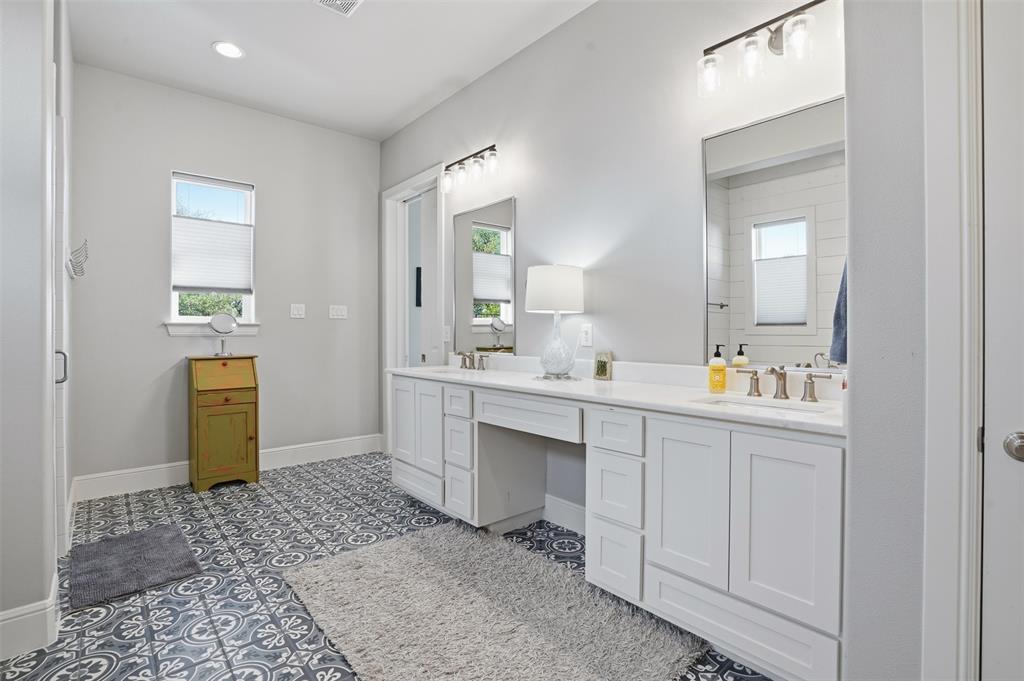 209 Catbird Trail Aledo, TX 76008 - Photo 24 of 36