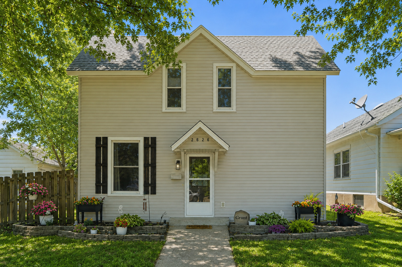 2626 North 3rd Street Clinton, IA 52732 - Photo 1 of 26