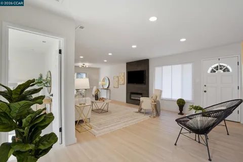 $699,000 | 1630 Nicholas Drive, Concord, CA 94520