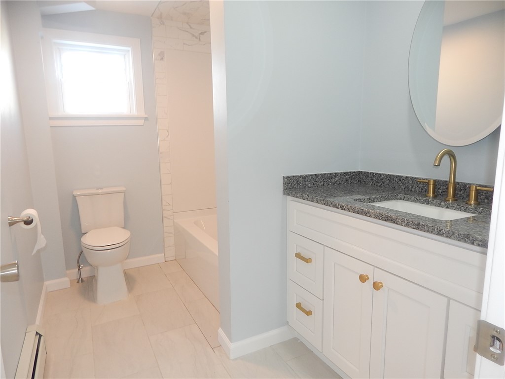 84 Farrell Street Pawtucket, RI 02861 - Photo 17 of 39