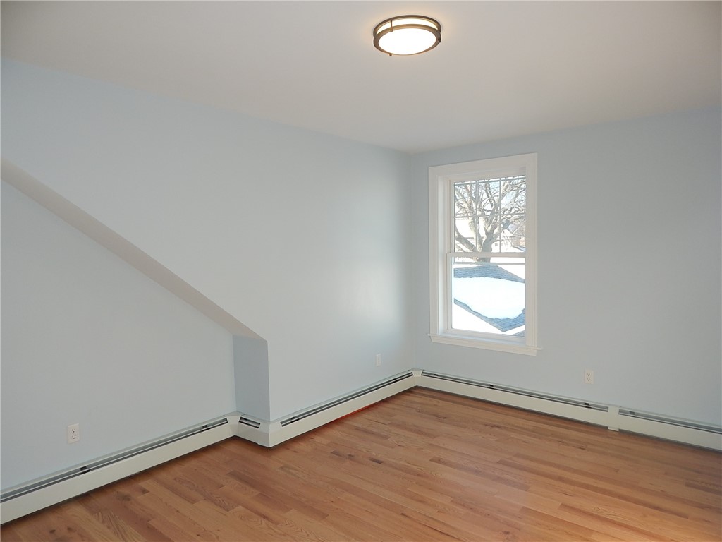 84 Farrell Street Pawtucket, RI 02861 - Photo 26 of 39