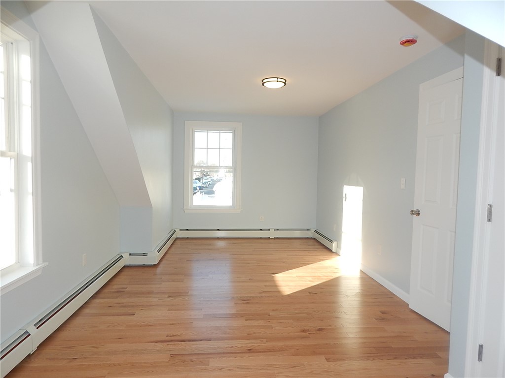 84 Farrell Street Pawtucket, RI 02861 - Photo 29 of 39