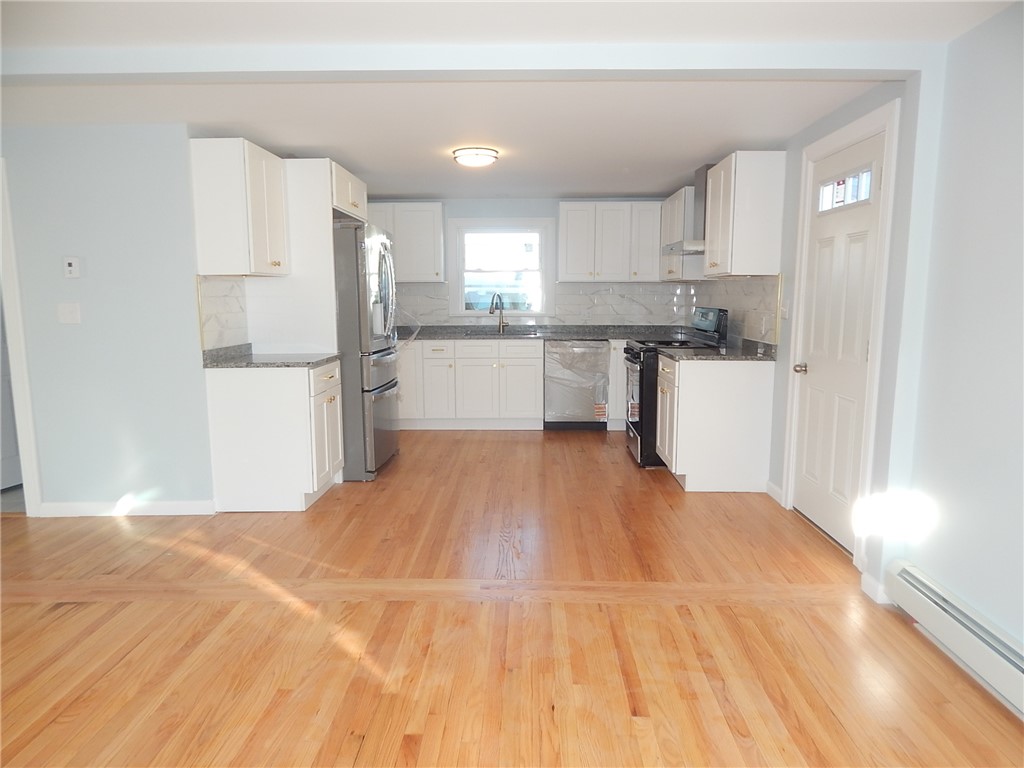 84 Farrell Street Pawtucket, RI 02861 - Photo 9 of 39