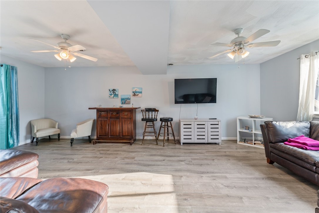 201 Horse Neck Road Warwick, RI 02889 - Photo 11 of 29 Gallery Image 11