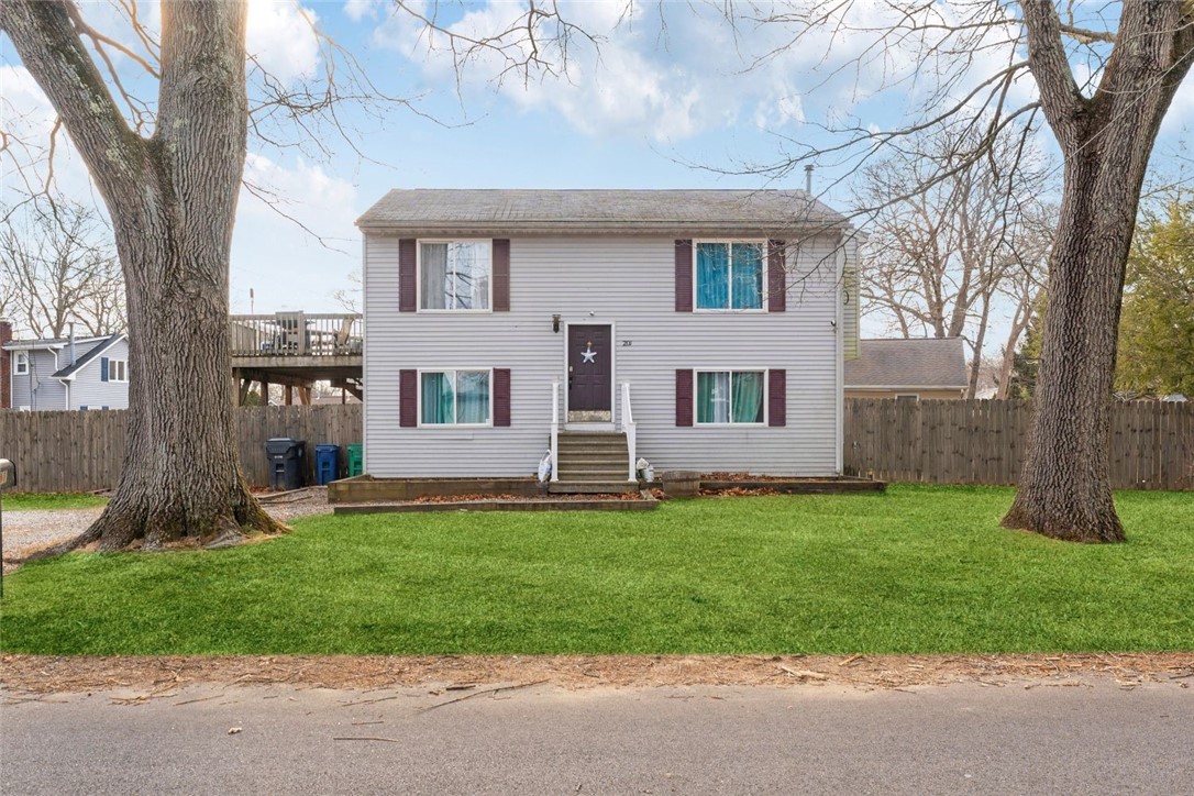 201 Horse Neck Road Warwick, RI 02889 - Photo 8 of 29 Gallery Image 8