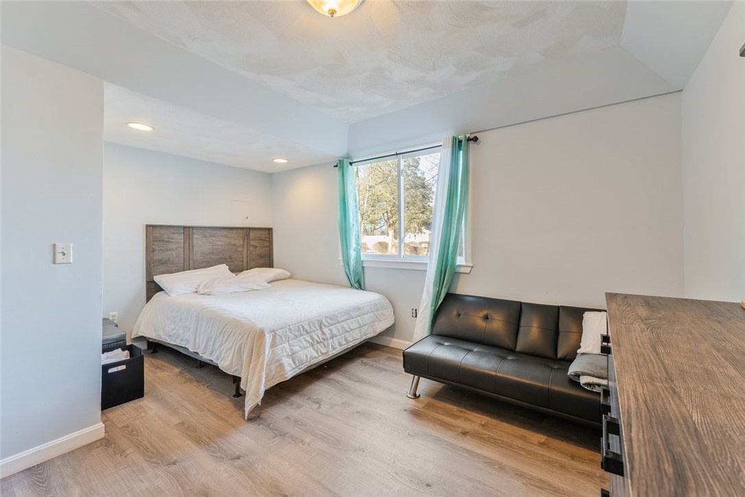 201 Horse Neck Road Warwick, RI 02889 - Photo 10 of 29 Gallery Image 10