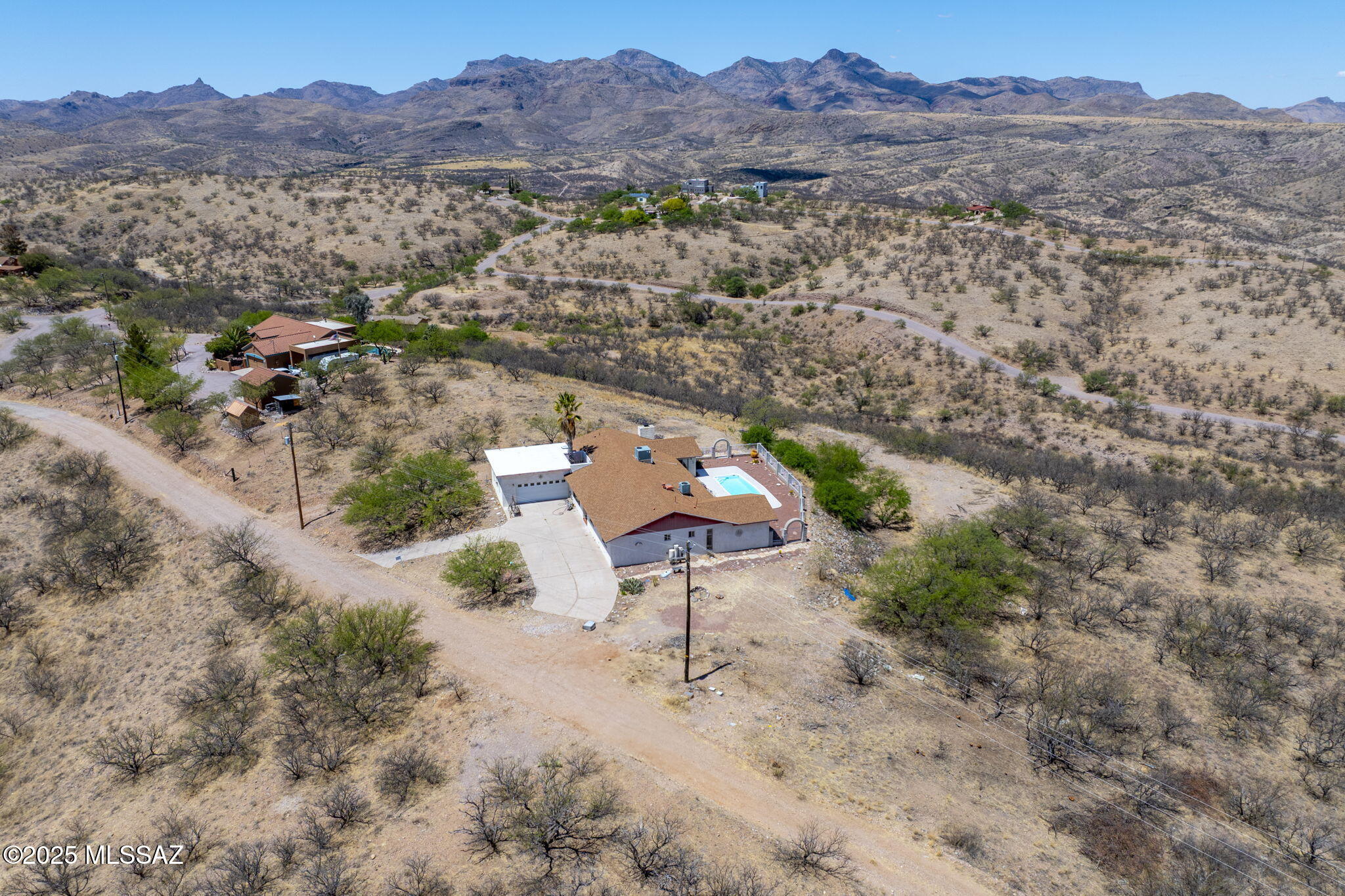 888 Cree Lane Rio Rico, AZ 85648 - Photo 6 of 47