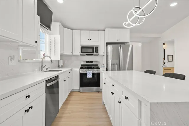 $1,375,000 | 13533 Terra Bella Street, Pacoima, CA 91331