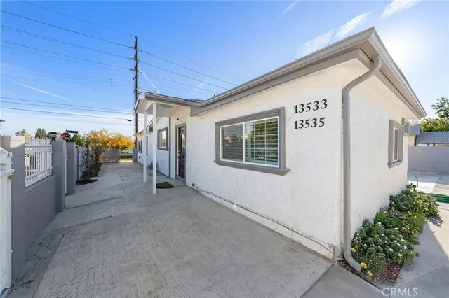 $1,375,000 | 13533 Terra Bella Street, Pacoima, CA 91331