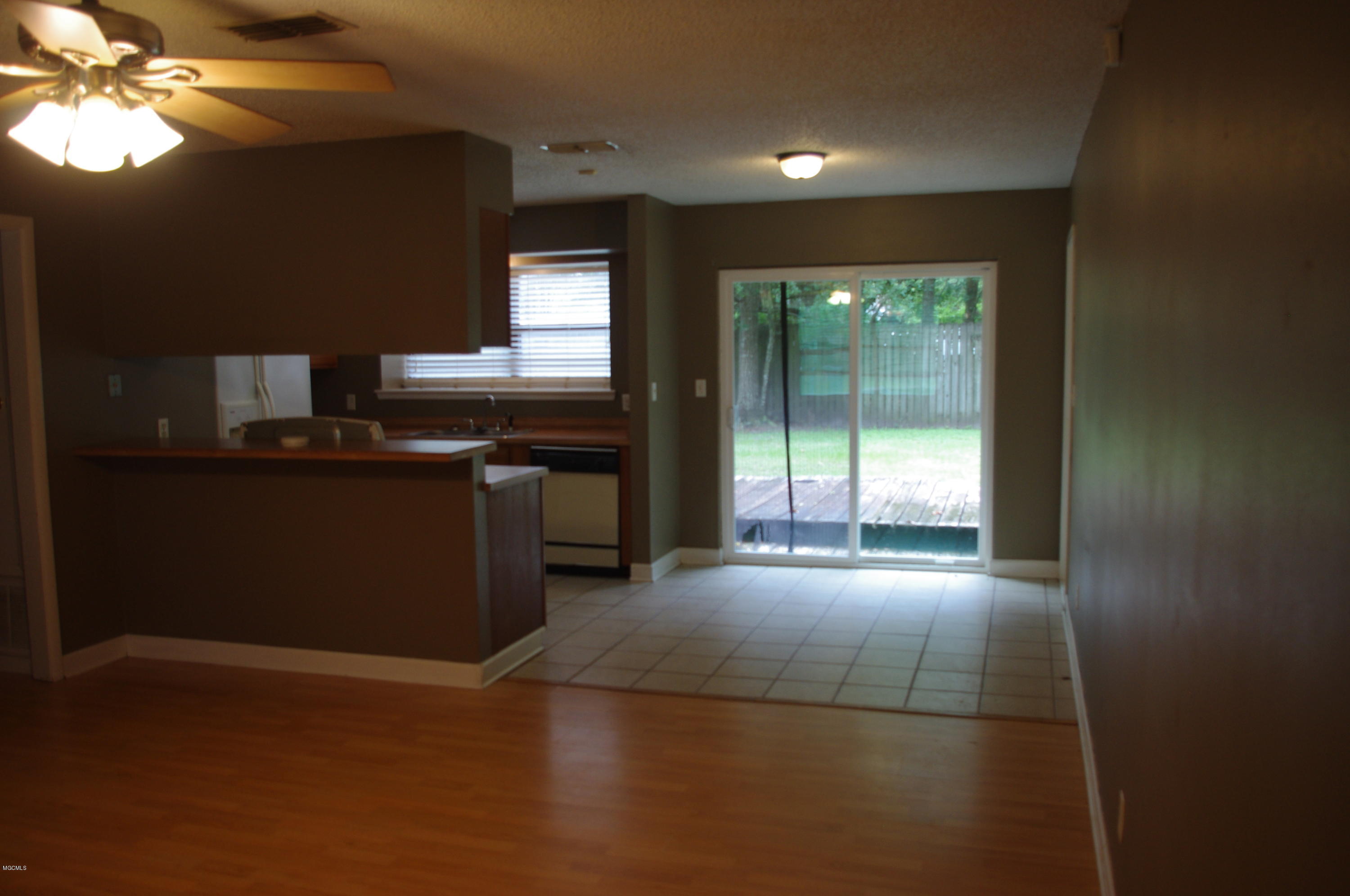 9505 Pointe Aux Chenes Road Ocean Springs, MS 39564 - Photo 3 of 8 IMGP3204
