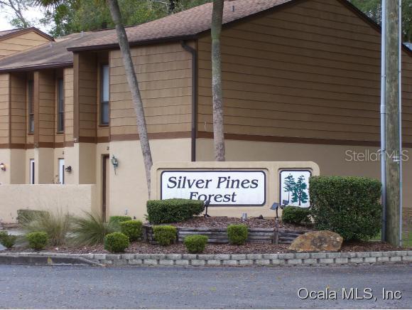 2114 Northeast 38th Terrace Ocala, FL 34470 - Photo 1 of 1 Primary Photo