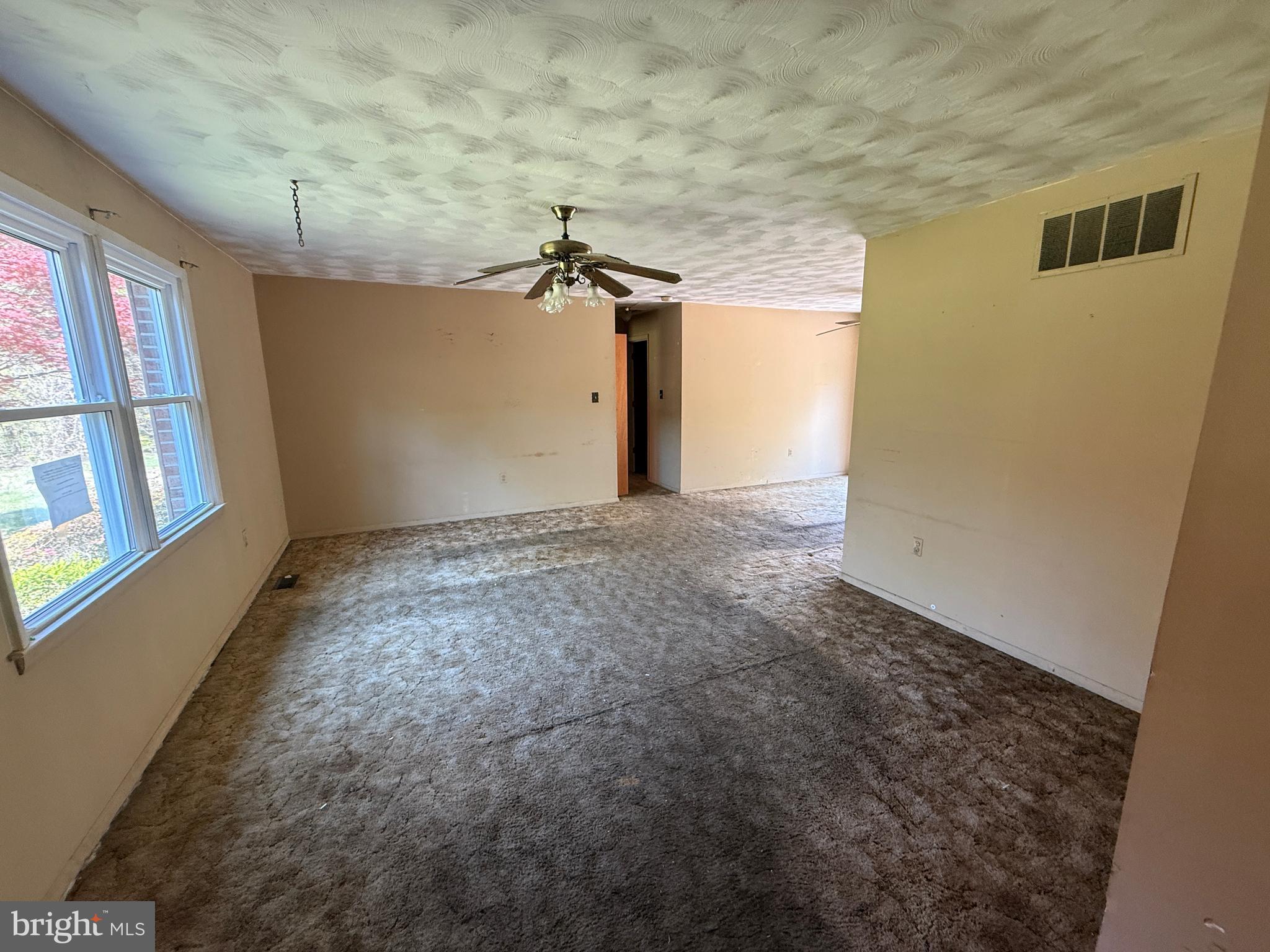 4903 Church Road Bowie, MD 20720 - Photo 2 of 15