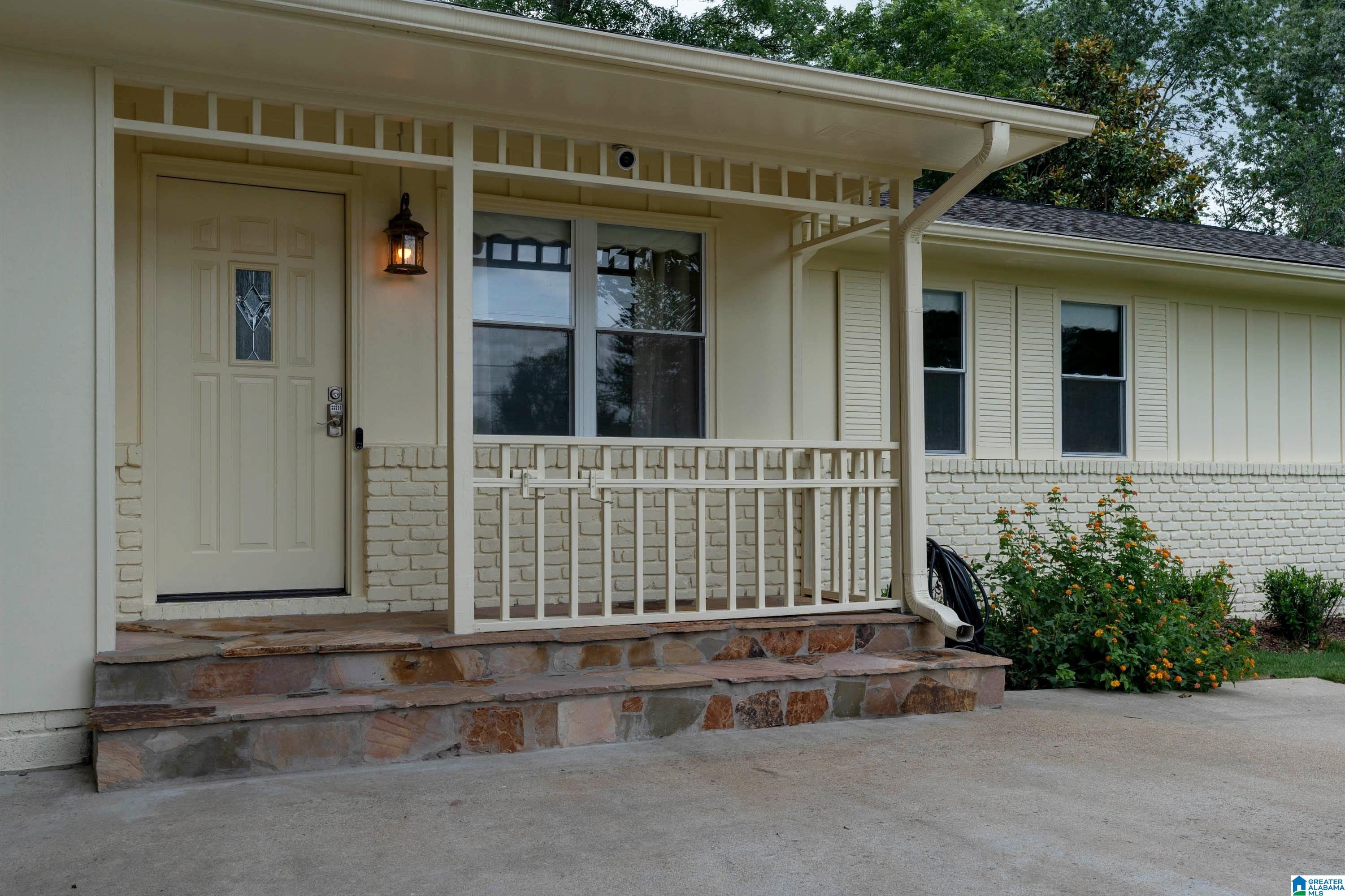 3812 Halbrook Lane Birmingham, AL 35243 - Photo 3 of 29