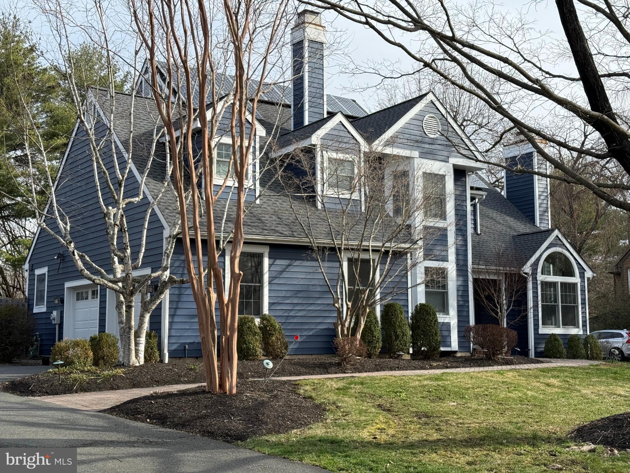 26 Baldwin Street Pennington, NJ 08534 - Photo 1 of 75