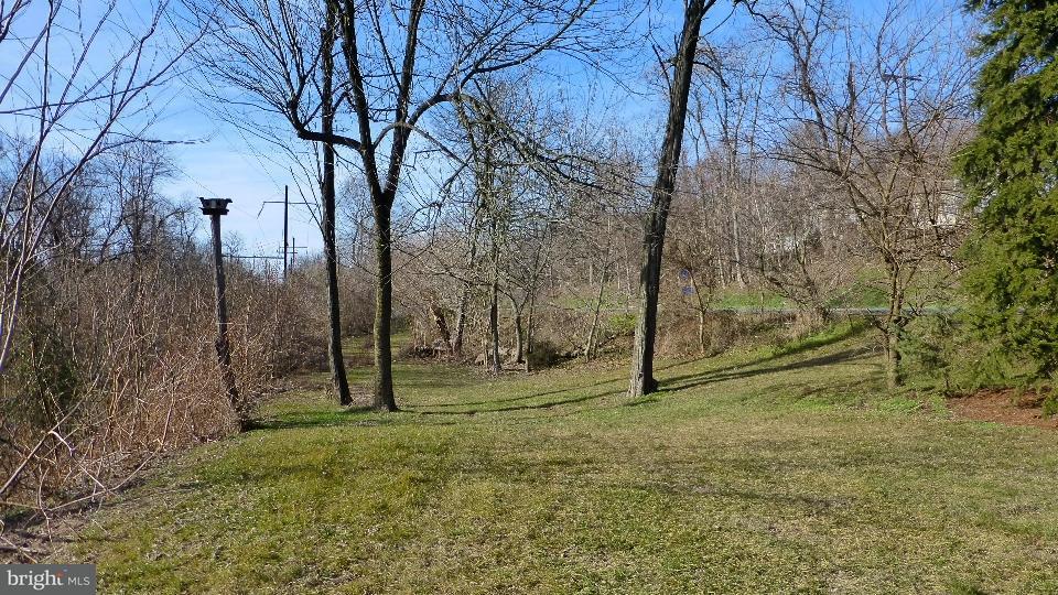 2447 River Road Bainbridge, PA 17502 - Photo 22 of 23 Gallery Image 22