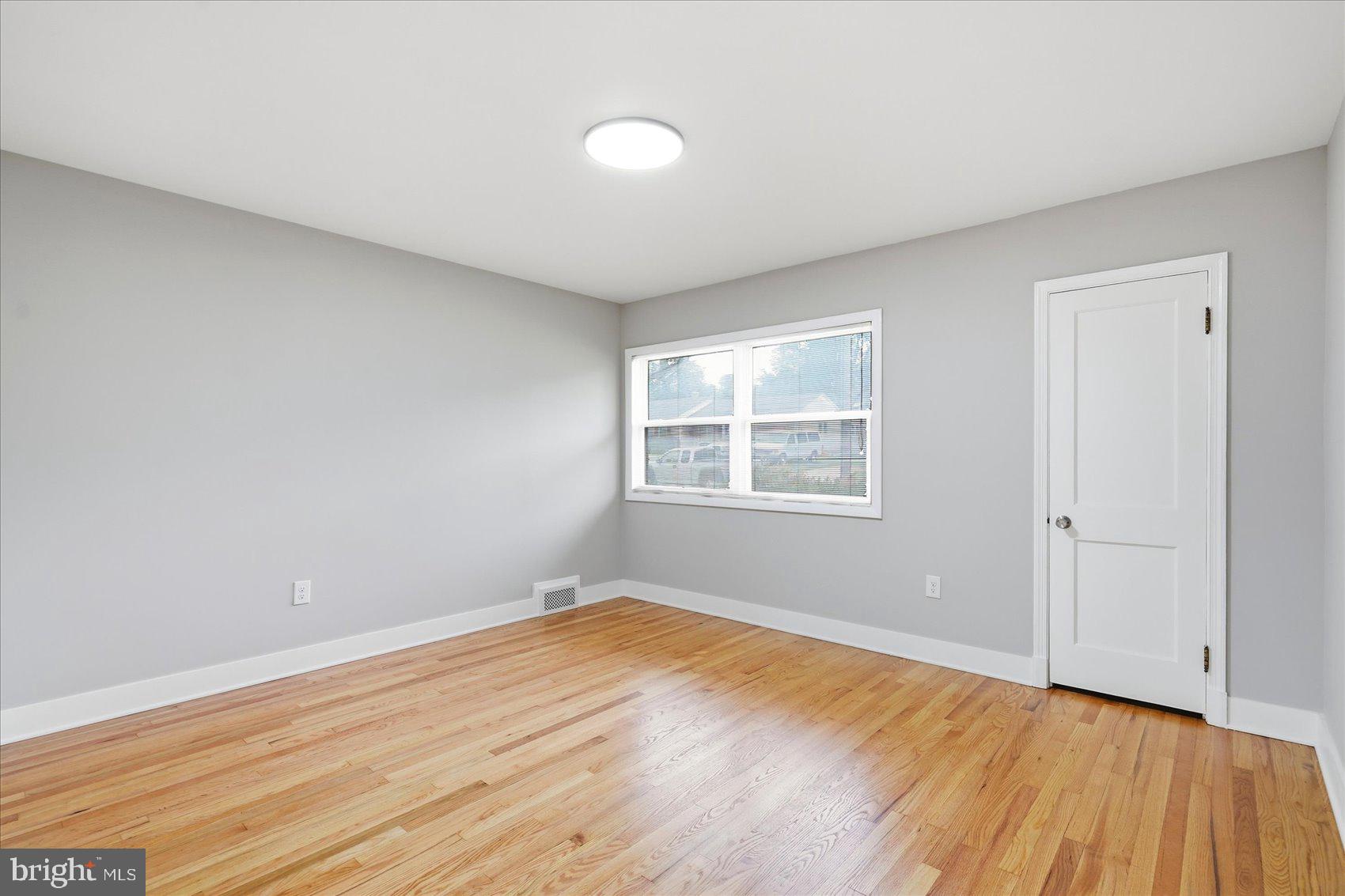 210 Mountain Road Linthicum Heights, MD 21090 - Photo 27 of 42 Gallery Image 27