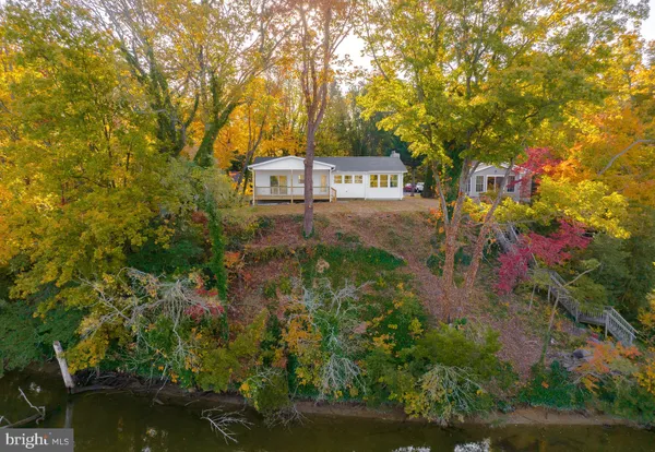 $599,900 | 43088 Island View, Hollywood, MD 20636