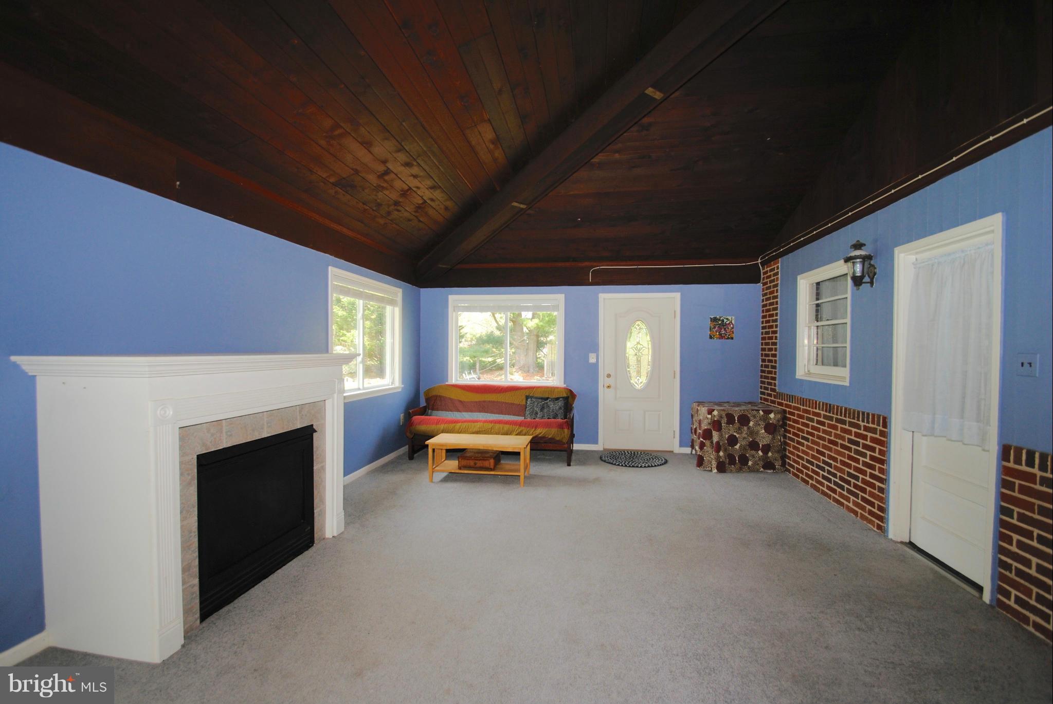 3412 Hazelwood Road Edgewater, MD 21037 - Photo 12 of 21 Interior (General)