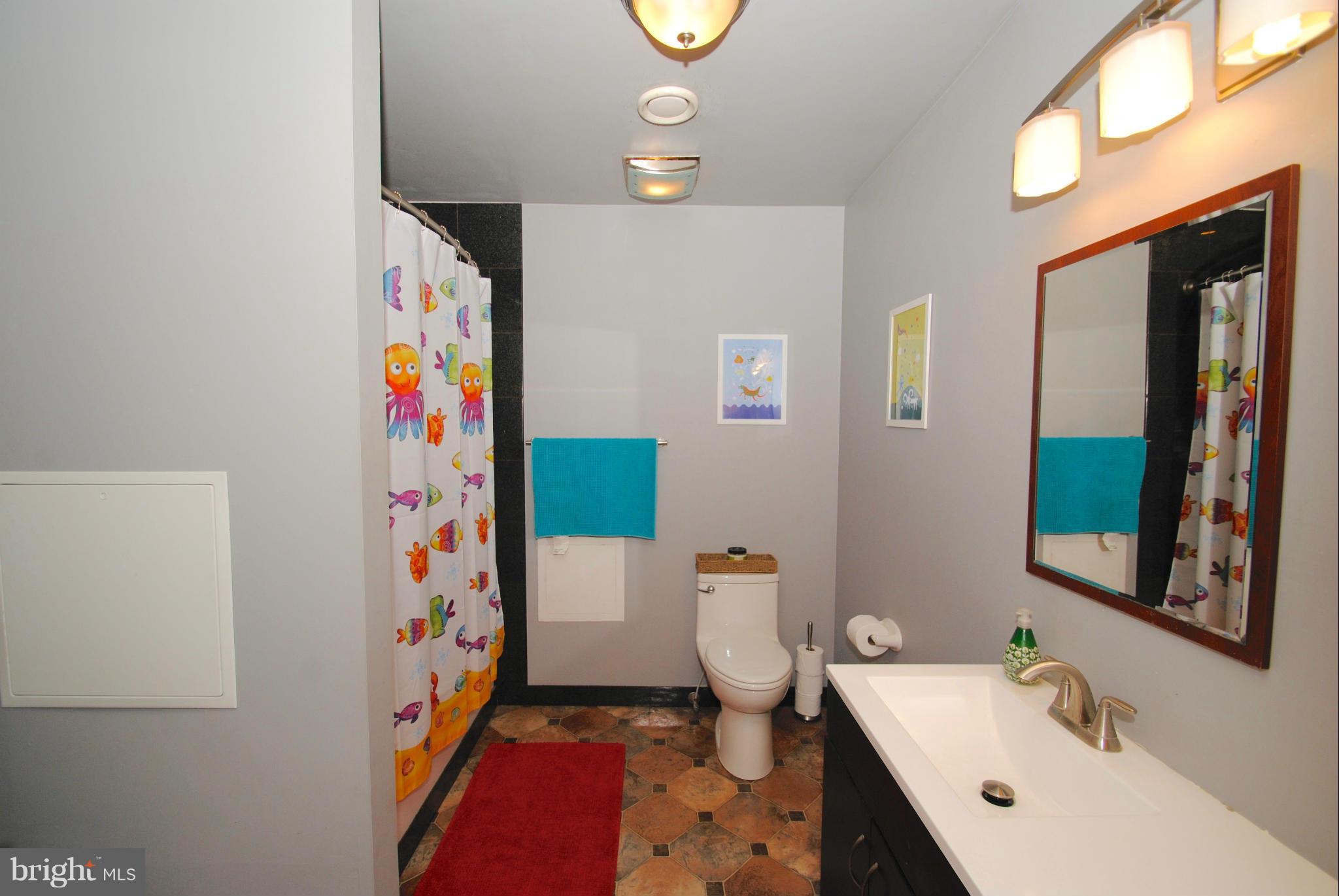 3412 Hazelwood Road Edgewater, MD 21037 - Photo 14 of 21 Bath