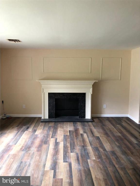 158 County Line Road Huntingdon Valley, PA 19006 - Photo 2 of 15 Gallery Image 2