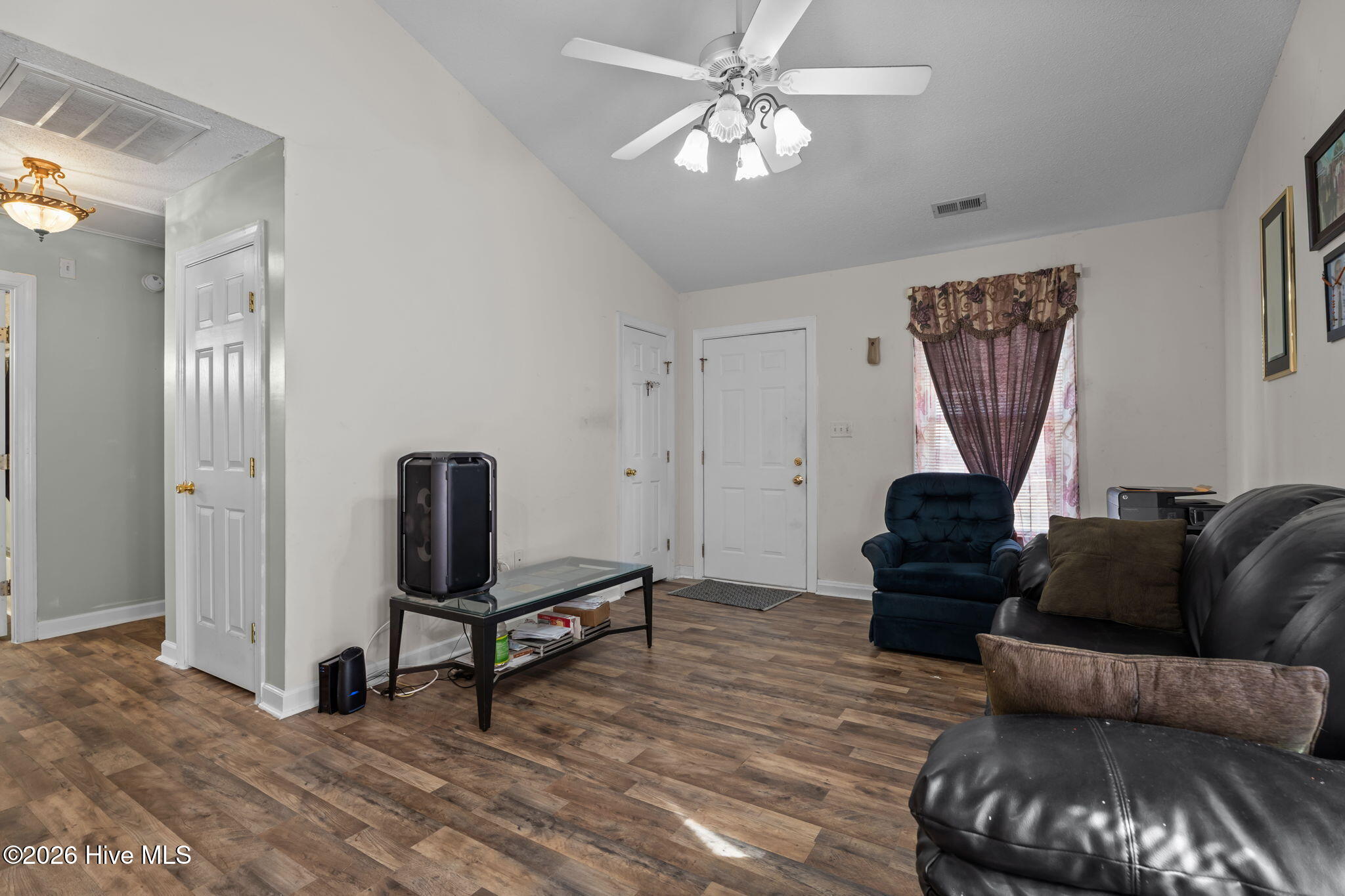 3006 Cranberry Ridge Drive Southwest Wilson, NC 27893 - Photo 4 of 30 16-web-or-mls-DSC03240