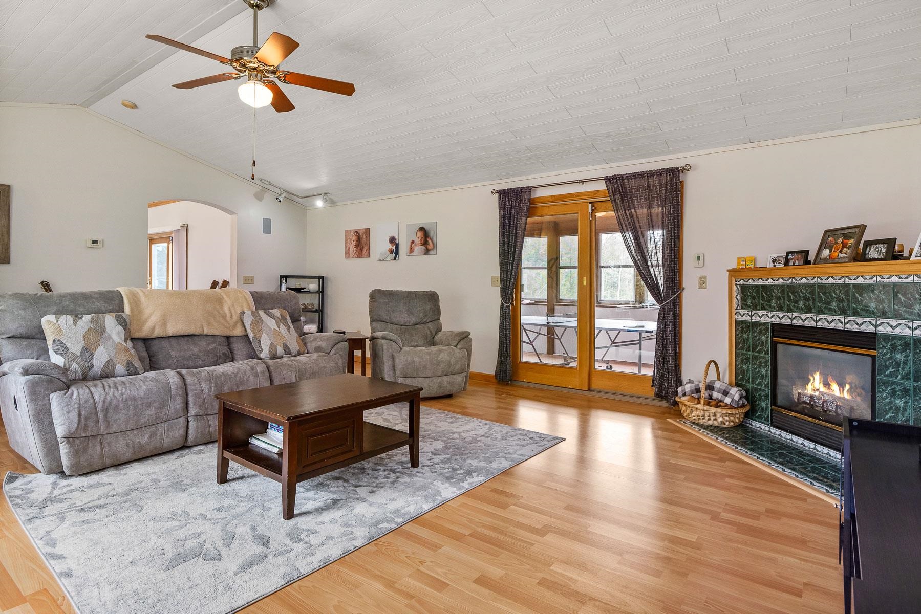 1005 Salmon Falls Road Rochester, NH 03868 - Photo 12 of 40