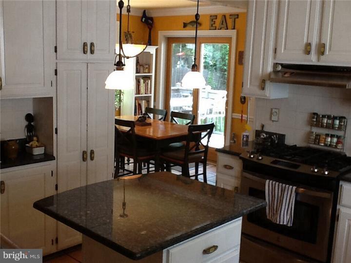 5 Snowden Road Bala Cynwyd, PA 19004 - Photo 5 of 24 Gallery Image 5