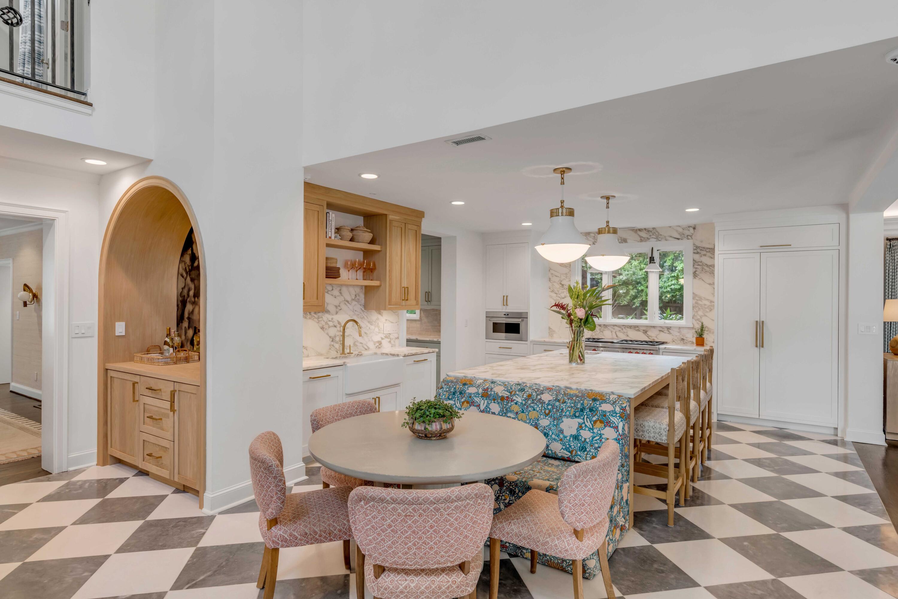 14 Jamestown Road Charleston, SC 29407 - Photo 13 of 79 Eat-in Kitchen