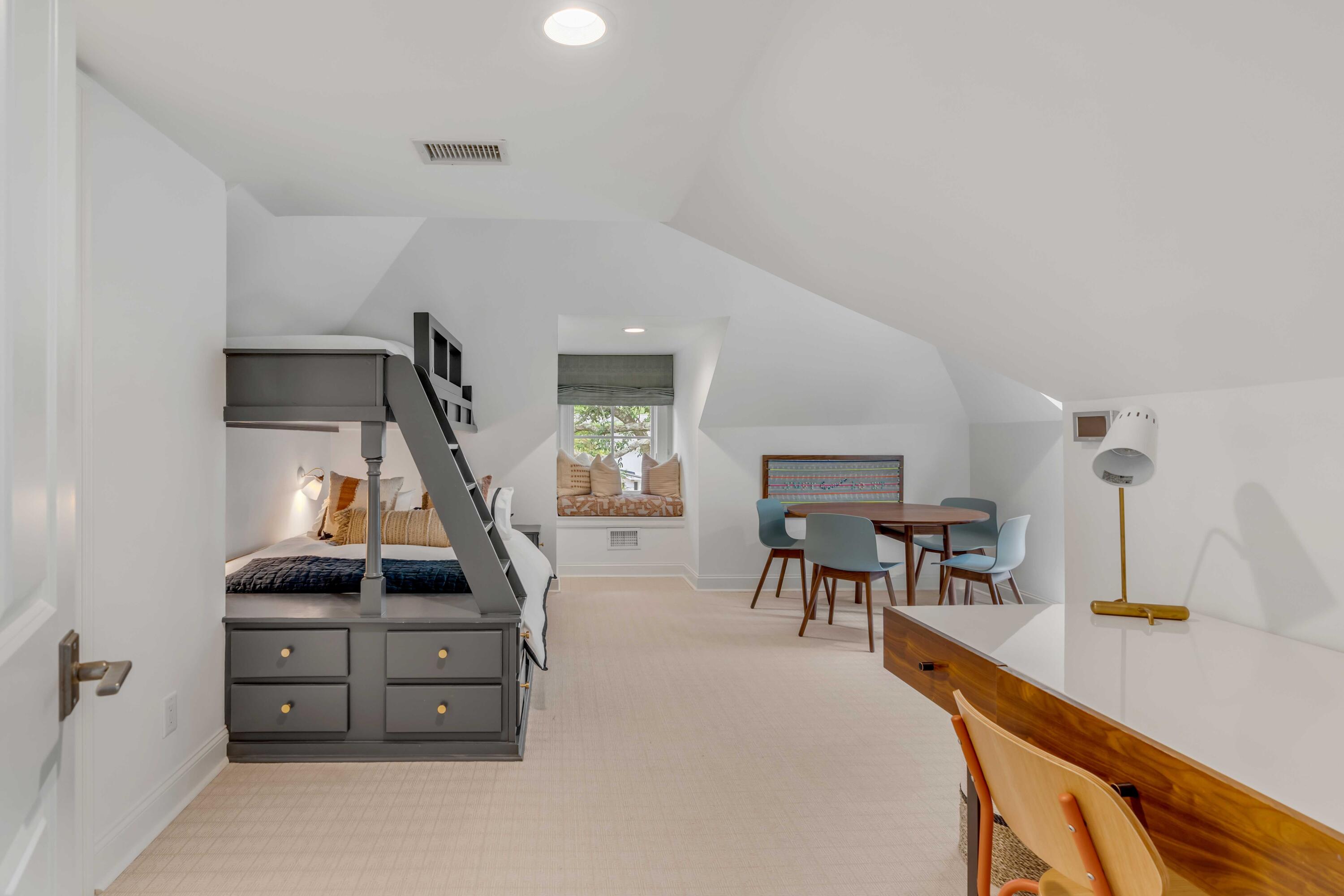 14 Jamestown Road Charleston, SC 29407 - Photo 42 of 79 Guest Suite