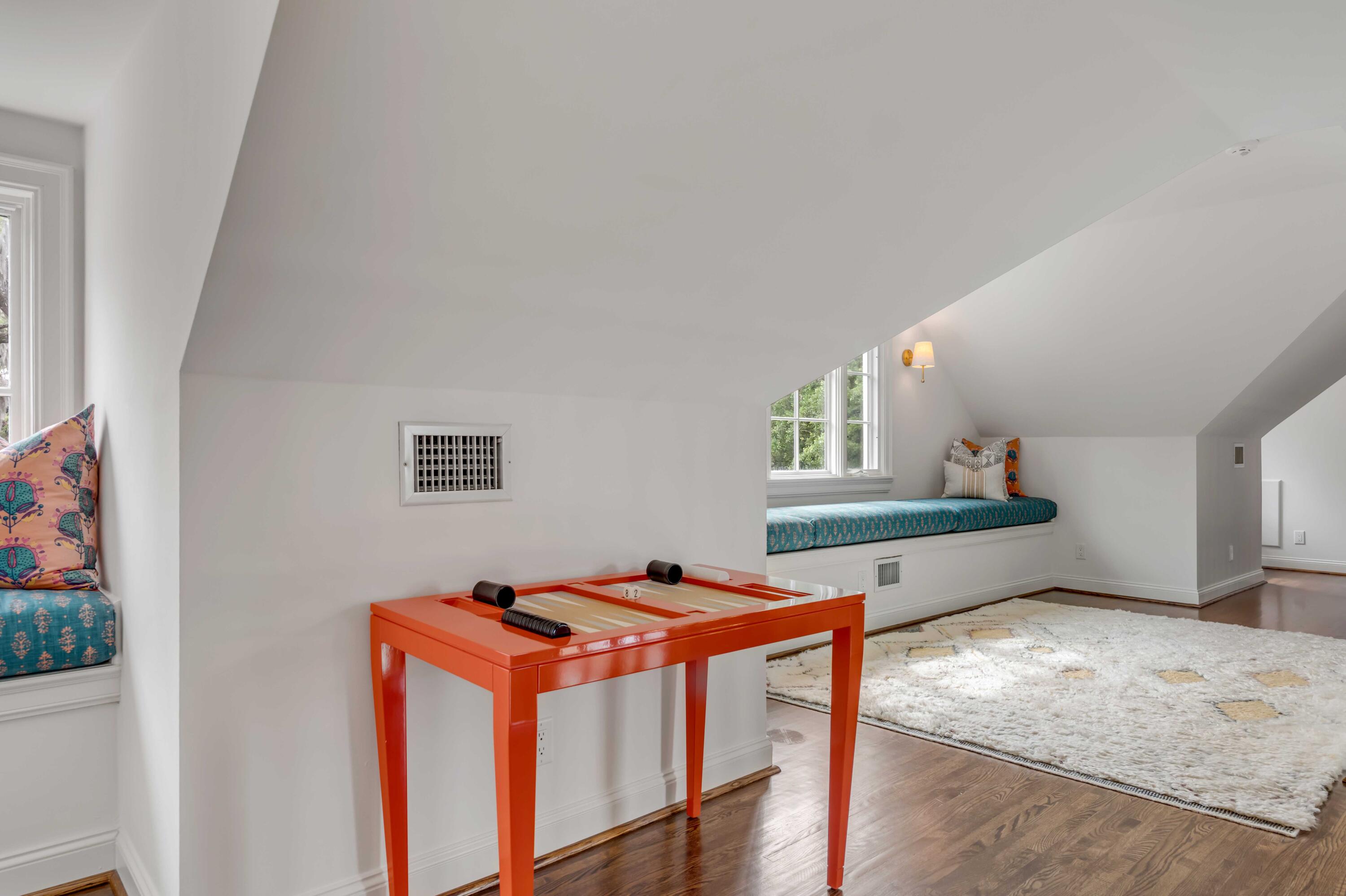 14 Jamestown Road Charleston, SC 29407 - Photo 48 of 79 Lofted Living Space