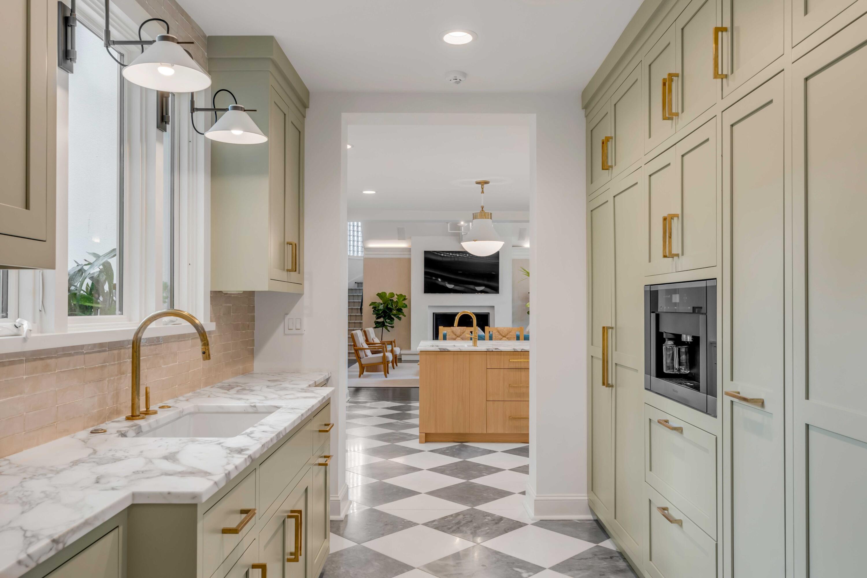 14 Jamestown Road Charleston, SC 29407 - Photo 50 of 79 Pantry