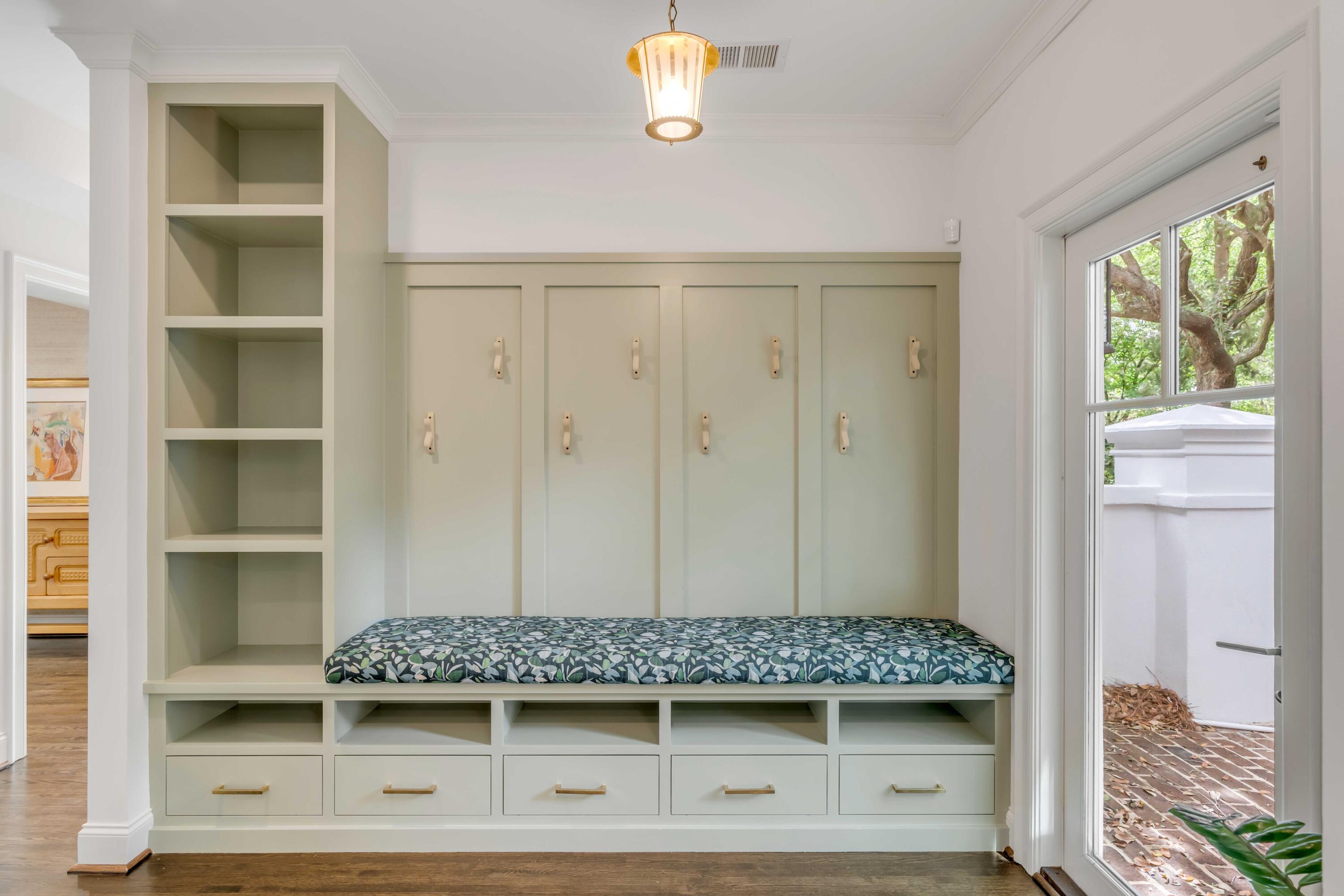 14 Jamestown Road Charleston, SC 29407 - Photo 52 of 79 Mudroom
