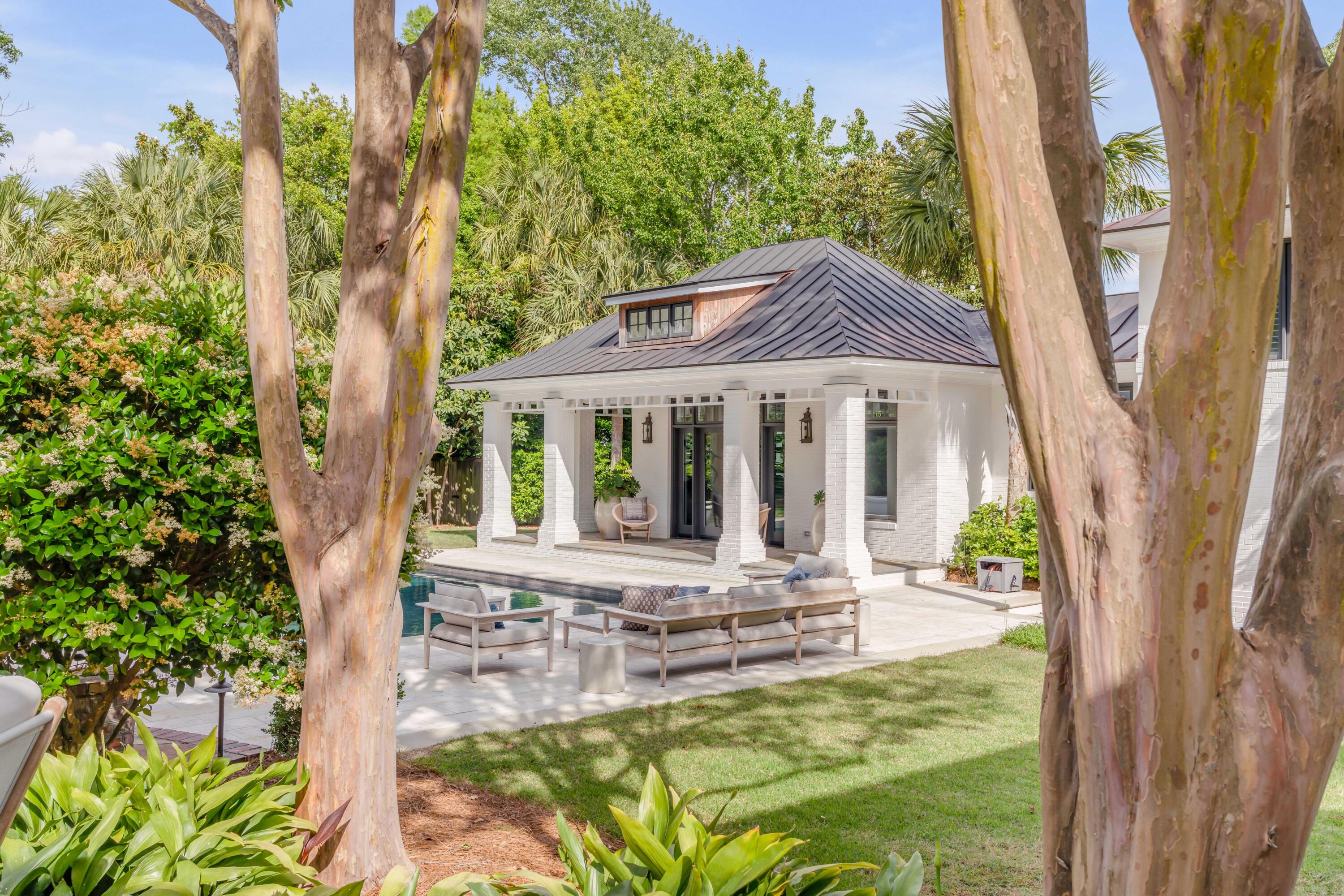 14 Jamestown Road Charleston, SC 29407 - Photo 67 of 79 Private Backyard