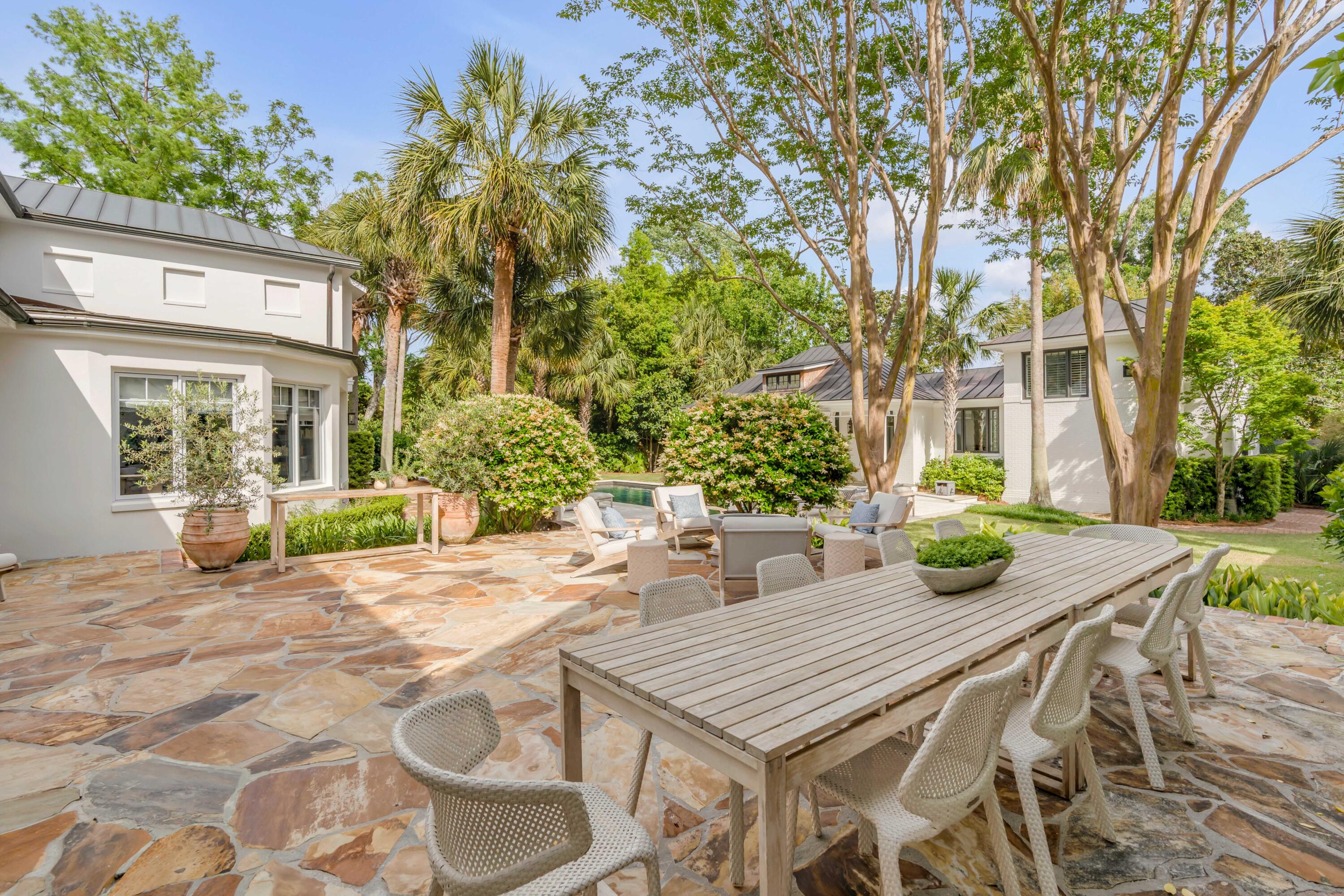 14 Jamestown Road Charleston, SC 29407 - Photo 69 of 79 Outdoor Dining Space