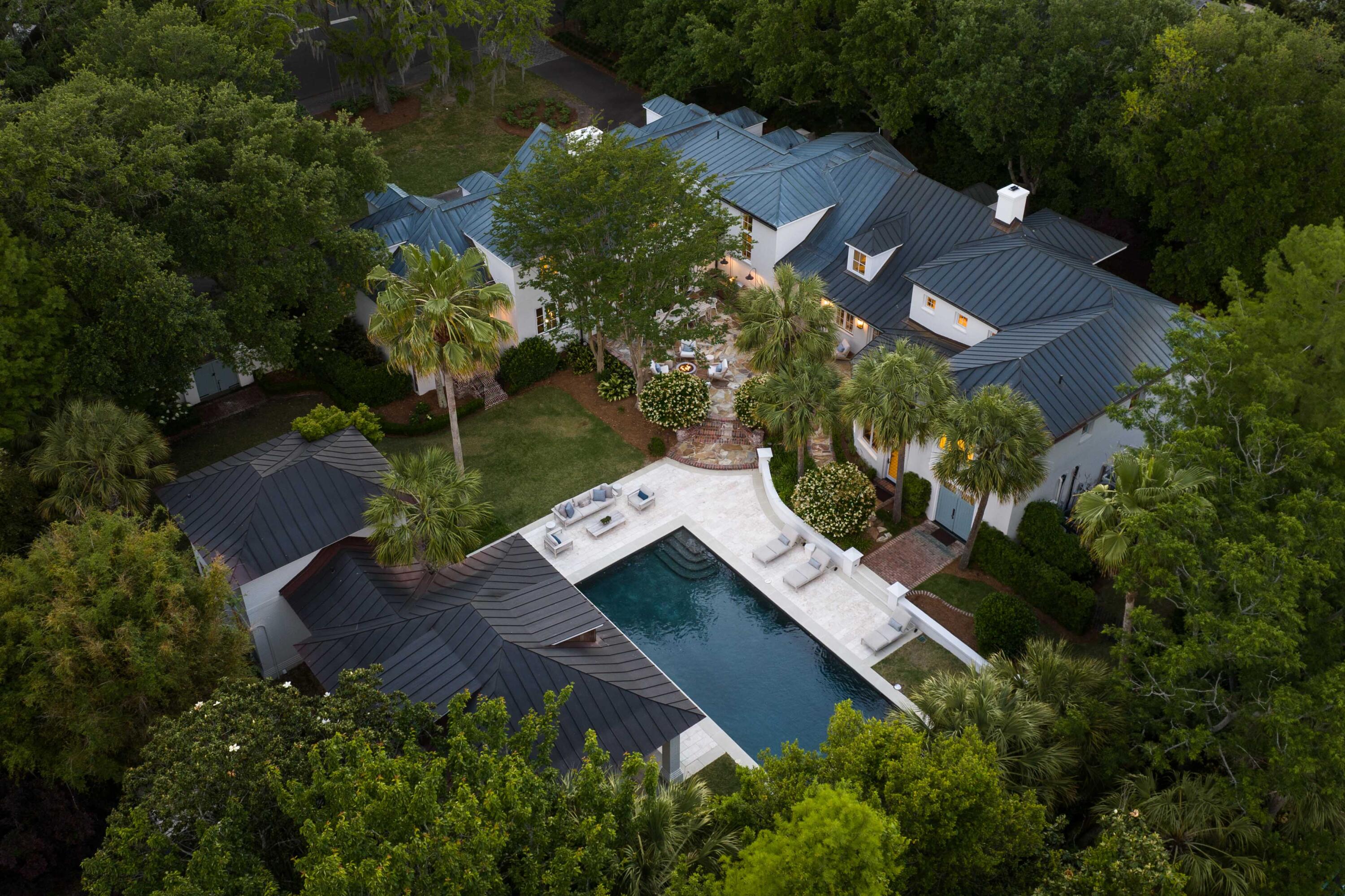 14 Jamestown Road Charleston, SC 29407 - Photo 76 of 79 Home at Twilight