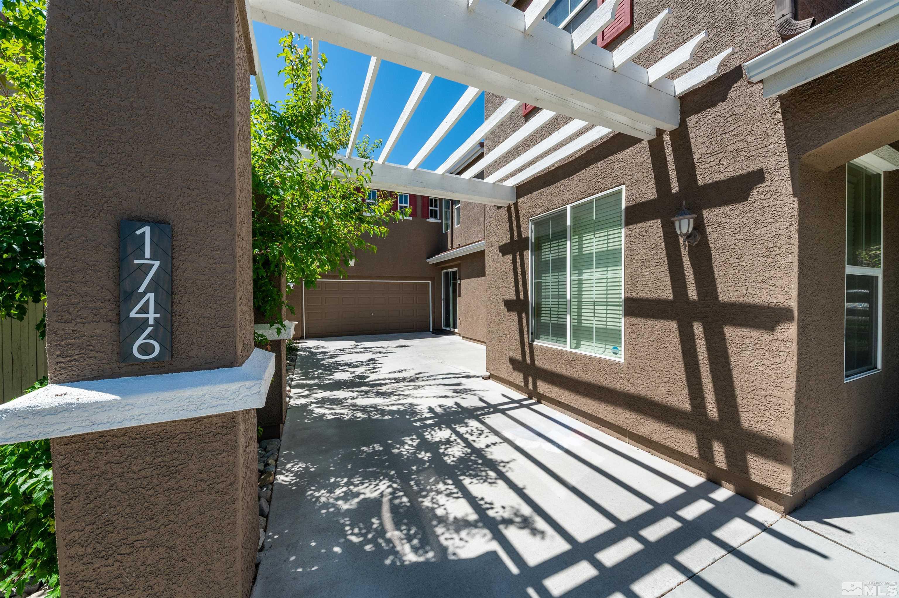 1746 Back Country Court Reno, NV 89521 - Photo 4 of 40 Photo 4