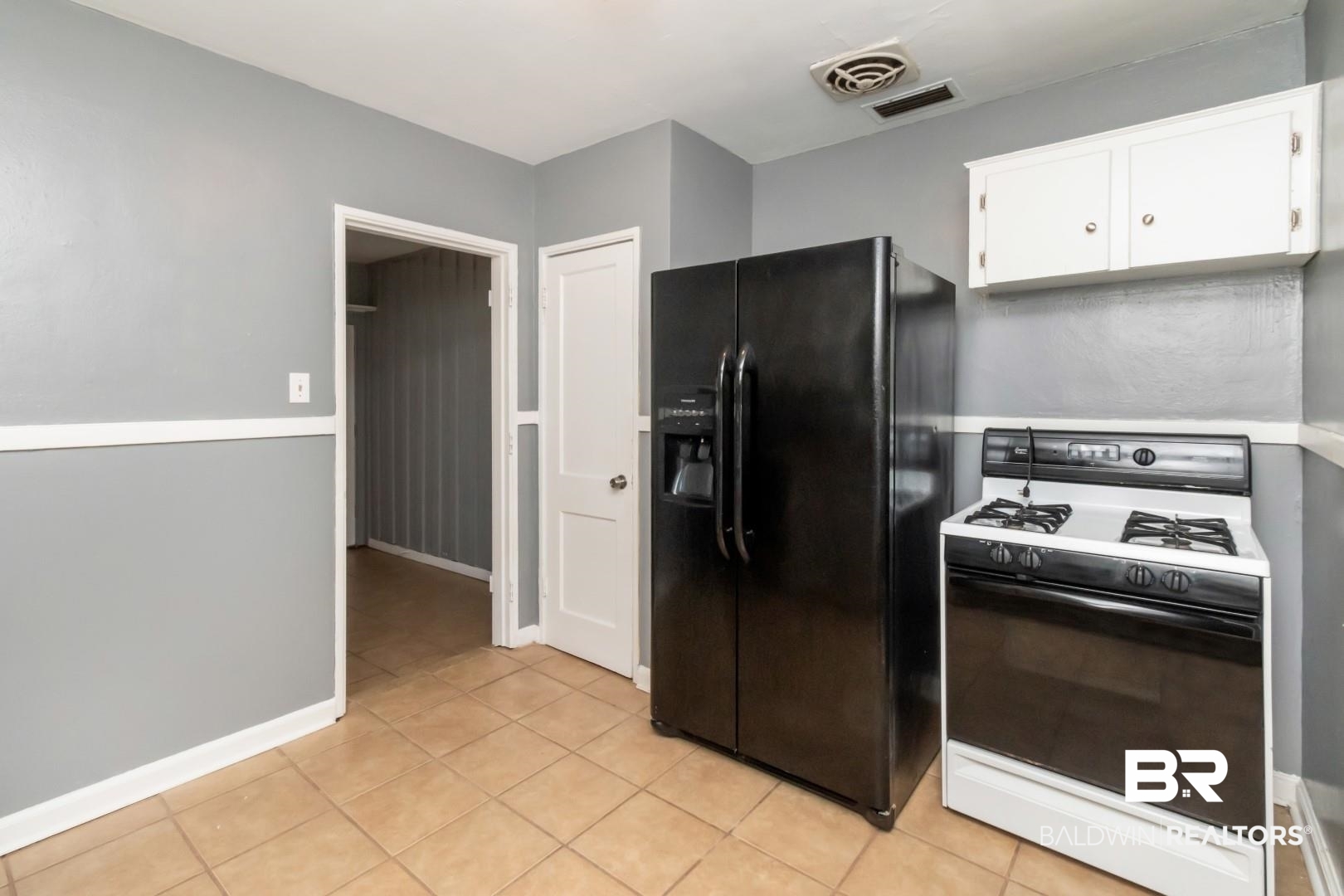 3521 Spring Hill Avenue Mobile, AL 36608 - Photo 14 of 27
