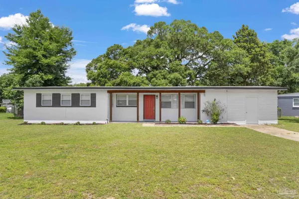 $1,600 | 8 Goodman Lane, Pensacola, FL 32506