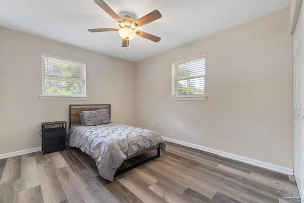 $1,600 | 8 Goodman Lane, Pensacola, FL 32506