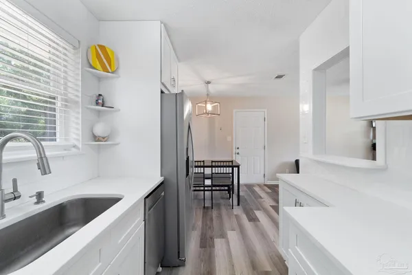 $1,600 | 8 Goodman Lane, Pensacola, FL 32506