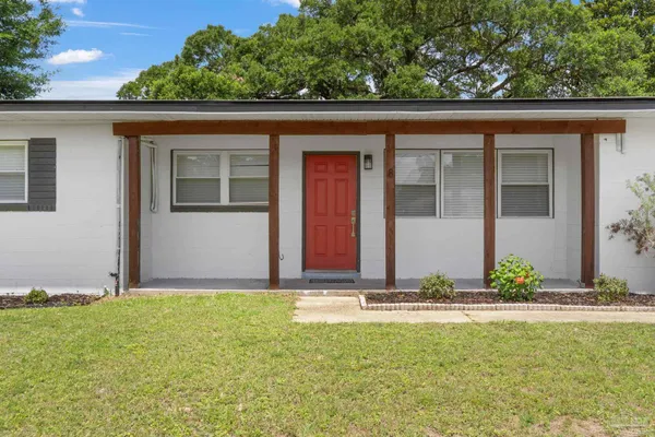 $1,600 | 8 Goodman Lane, Pensacola, FL 32506