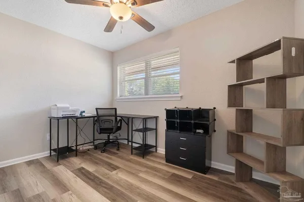 $1,600 | 8 Goodman Lane, Pensacola, FL 32506