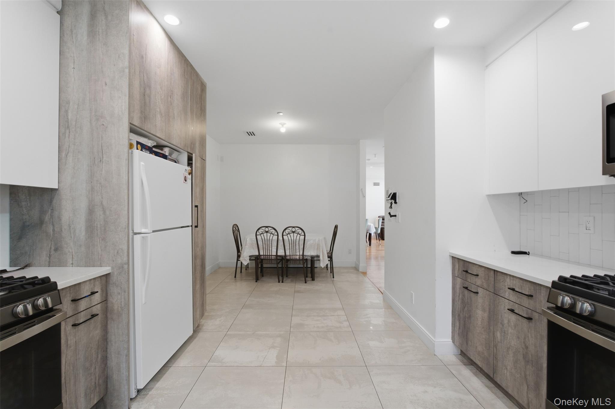 30 Stephen Place, Unit 213 Spring Valley, NY 10977 - Photo 9 of 38
