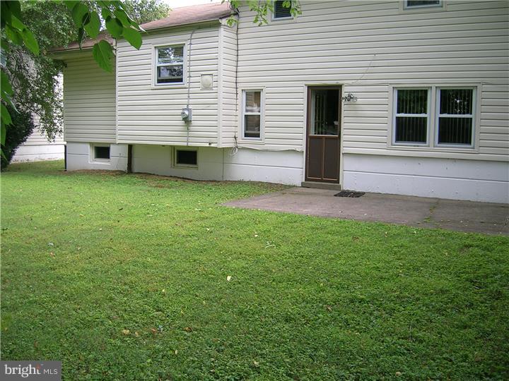 9718 Portis Road Philadelphia, PA 19115 - Photo 22 of 24