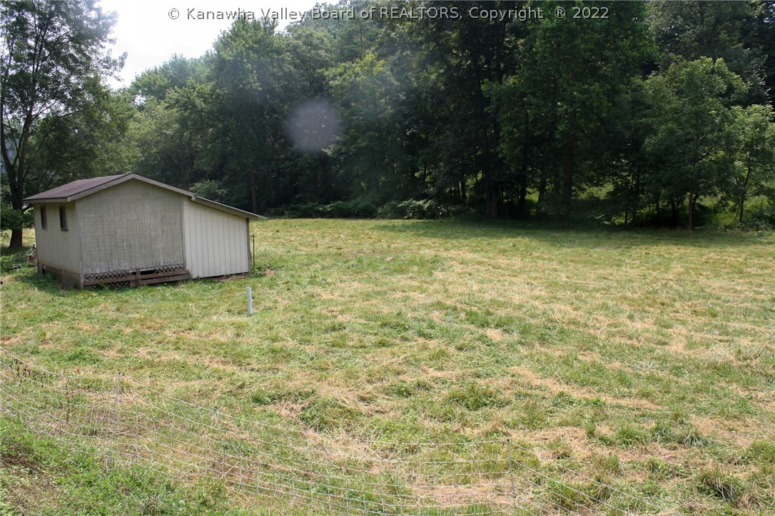 1885 Station Camp Road Ripley, WV 25271 - Photo 5 of 32 Gallery Image 5