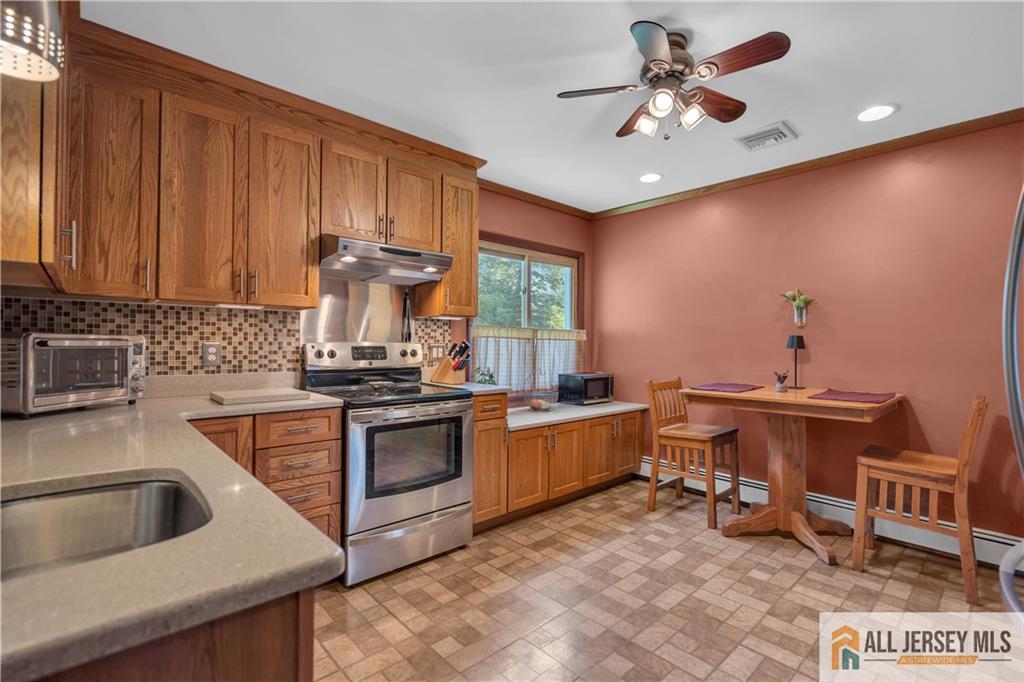 109 Sunset Avenue Princeton, NJ 08540 - Photo 2 of 15