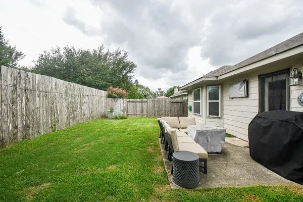 $269,000 | 24631 Lakecrest Town Drive, Katy, TX 77493